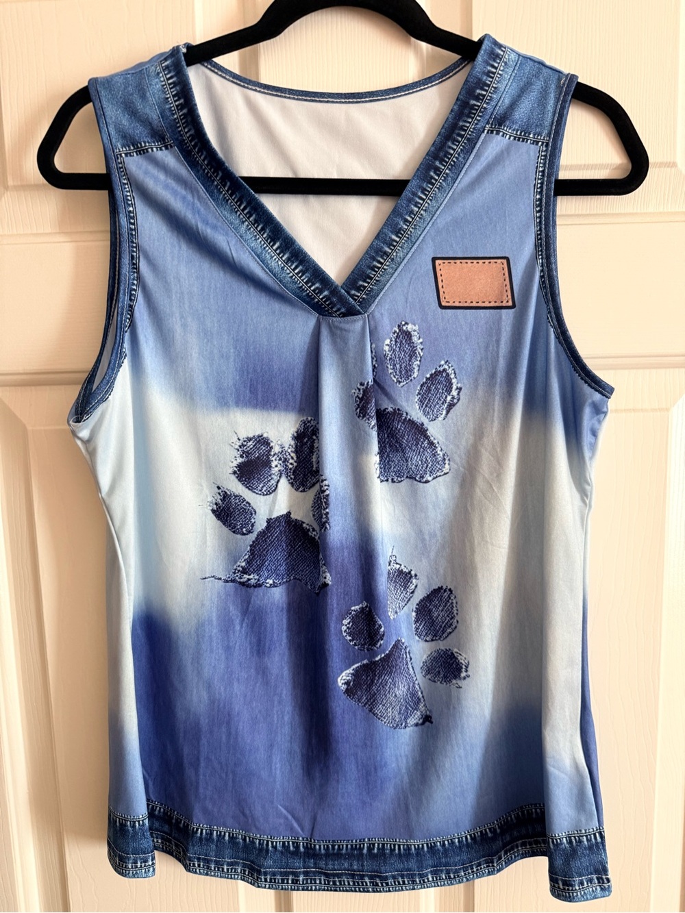 Blue and White Large Ombre Paw Print V-Neck Tank
